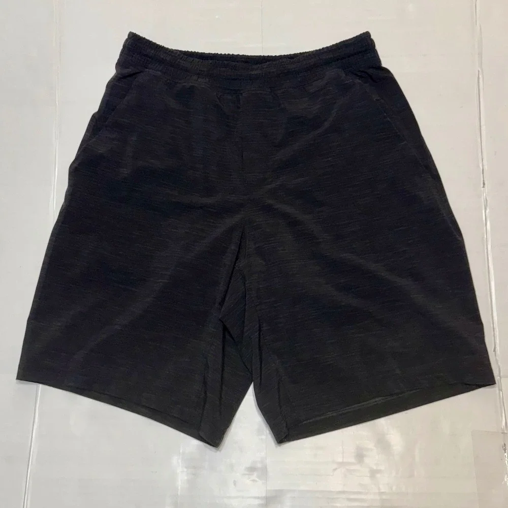 Lululemon Mens Pace Breaker Athletic Shorts Black Heathered Space Dye Gym 9 Inch